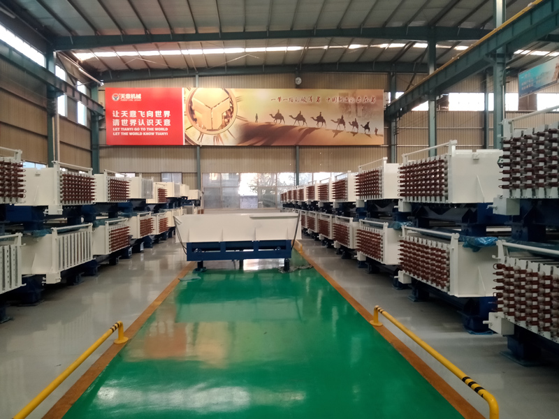 江西輕質(zhì)隔墻板機(jī)設(shè)備介紹，墻板機(jī)廠家